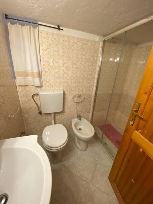 Casa A 2 Passi Dalla Spiaggia Apartment ปาเลา ภายนอก รูปภาพ